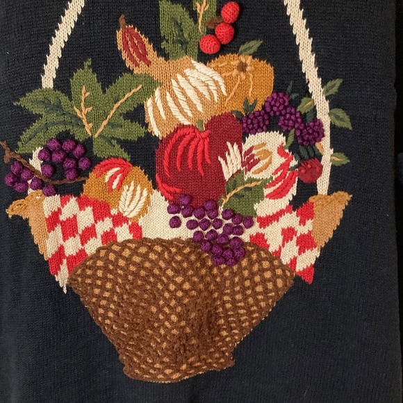 VTG Capacity Black Multi Knit Vest Floral Fruit Basket Embroidery Size XL - Picture 11 of 13